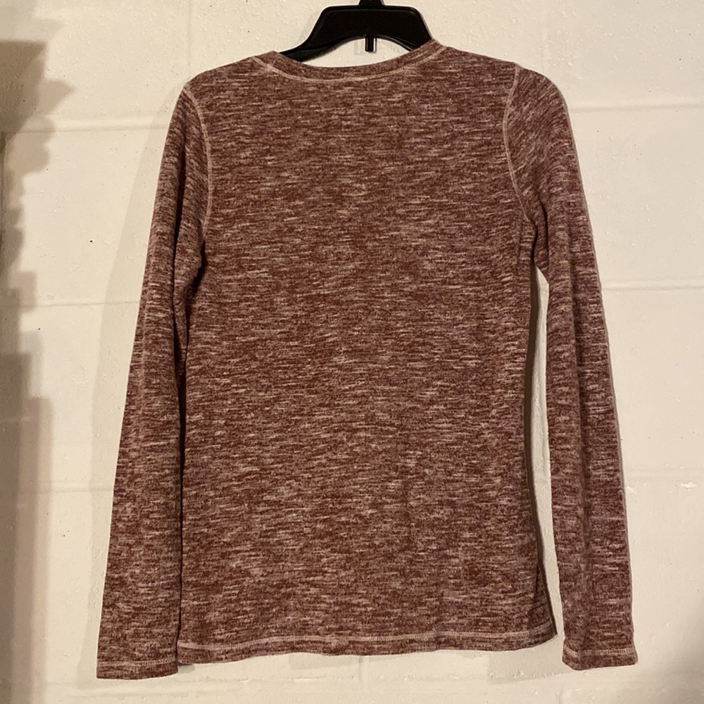 Universal Thread lightweight sweater - Picture 2 of 3